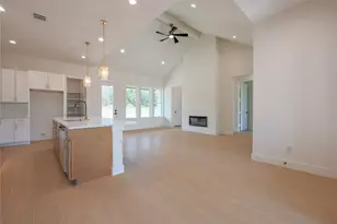 3072 Rd 66124, Dayton, TX 77535 - Photo 4