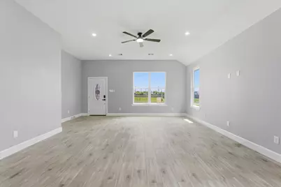 5014 E E Meadow Drive, Deer Park, TX 77536 - Photo 2