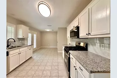 16003 Cypress Valley Drive, Cypress, TX 77429 - Photo 8