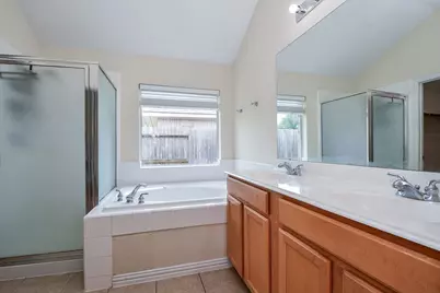 18006 Willow Cliff Lane, Cypress, TX 77433 - Photo 14