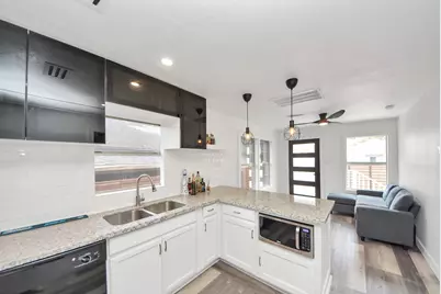 824 Wilkes Street, Houston, TX 77009 - Photo 12