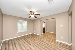 22130 Bridgestone Crossing Dr, Spring, TX 77388 - Photo 12