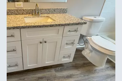 2101 6th Avenue N #8, Texas City, TX 77590 - Photo 12