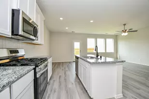 27927 Western Crk Ct, Katy, TX 77494 - Photo 8