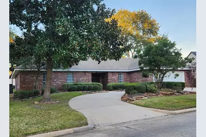 104 April Wind Drive S, Conroe, TX 77356 - Photo 2