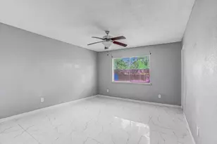 14618 Flair Dr, Houston, TX 77049 - Photo 14