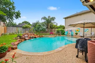 1623 Lake Bluff Dr, El Lago, TX 77586 - Photo 40