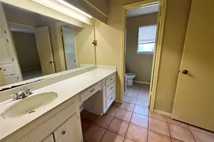 1937 Arcadia Dr, Sugar Land, TX 77498 - Photo 26