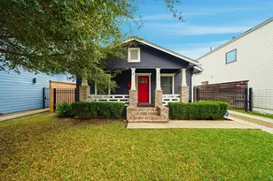 1110 E 26th St, Houston, TX 77009 - Photo 1