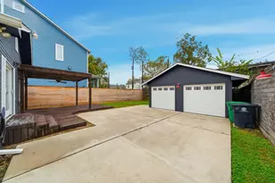 1110 E 26th St, Houston, TX 77009 - Photo 18