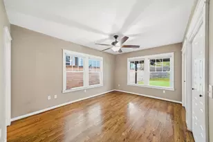 1110 E 26th St, Houston, TX 77009 - Photo 2