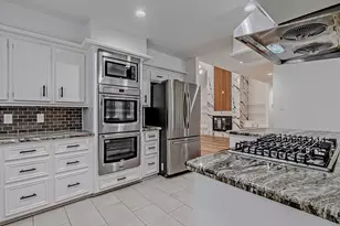 3406 Forest Village Dr, Houston, TX 77339 - Photo 18