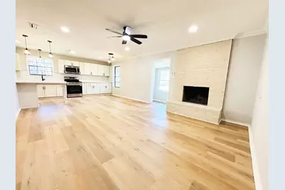 1803 S Park Street, Brenham, TX 77833 - Photo 8