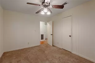 118 Pine Ridge Ln, Huntsville, TX 77340 - Photo 28