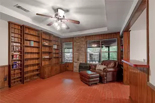 118 Pine Ridge Ln, Huntsville, TX 77340 - Photo 16