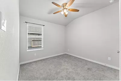 10520 Deussen Lane, Texas City, TX 77591 - Photo 18