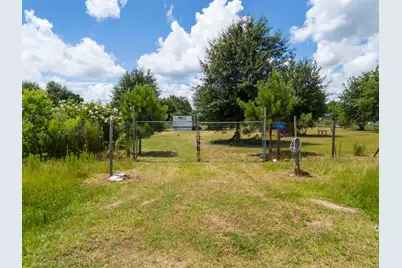 1598 County Road 3542, Cleveland, TX 77327 - Photo 1