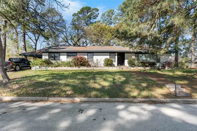 2306 Avenue P, Huntsville, TX 77340 - Photo 1