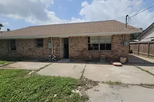 4739 Sandydale Ln, Houston, TX 77039 - Photo 2