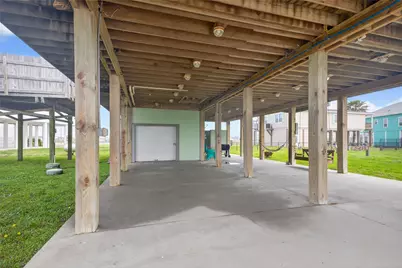 994 Nassau Drive, Crystal Beach, TX 77650 - Photo 10