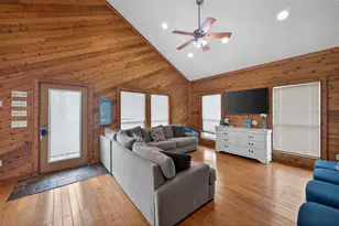 994 Nassau Dr, Crystal Beach, TX 77650 - Photo 20