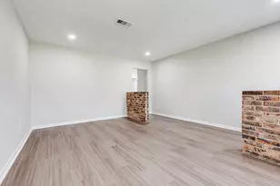 5426 Fairgreen Ln, Houston, TX 77048 - Photo 6