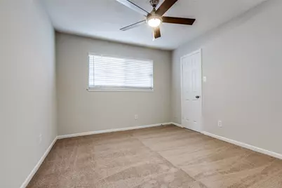 5426 Fairgreen Lane, Houston, TX 77048 - Photo 22
