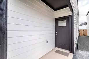 3207 Crown Gate Dr, Houston, TX 77047 - Photo 2