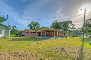 135 Sweetgum St, Trinity, TX 75862 - Photo 1