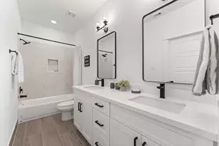 2710 Jensen Creek Ln, Houston, TX 77026 - Photo 20