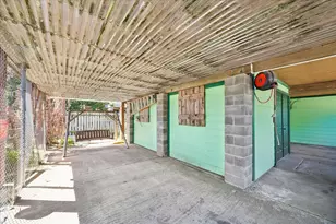 1009 3rd St, Seabrook, TX 77586 - Photo 16