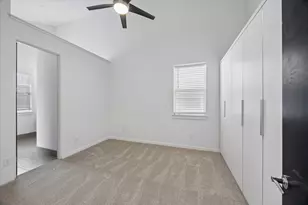 1609 St Charles St, Houston, TX 77003 - Photo 32