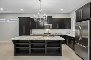 1609 St Charles St, Houston, TX 77003 - Photo 24