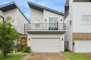 1609 St Charles St, Houston, TX 77003 - Photo 2