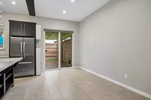 1609 St Charles St, Houston, TX 77003 - Photo 26