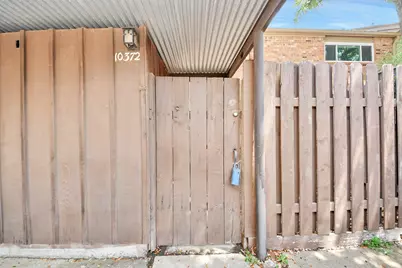 10372 Hammerly Boulevard #25, Houston, TX 77043 - Photo 36