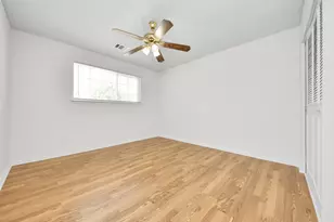 10372 Hammerly Blvd, Houston, TX 77043 - Photo 26