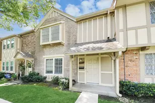 10372 Hammerly Blvd, Houston, TX 77043 - Photo 38