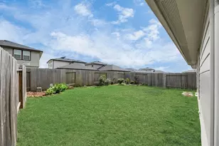 2906 Chase Cross Ln, Houston, TX 77047 - Photo 30