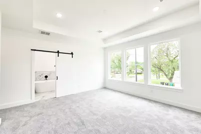 5123 Larkspur Street #D, Houston, TX 77033 - Photo 8