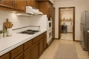 7715 Kendalia Dr, Houston, TX 77036 - Photo 10
