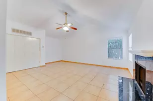 2021 Spenwick Dr, Houston, TX 77055 - Photo 4