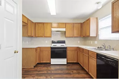 203 Paradise Lane, Montgomery, TX 77356 - Photo 6