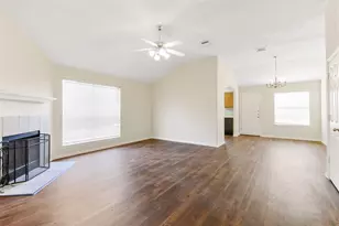 203 Paradise Ln, Montgomery, TX 77356 - Photo 4