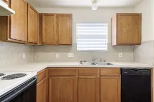 203 Paradise Ln, Montgomery, TX 77356 - Photo 8