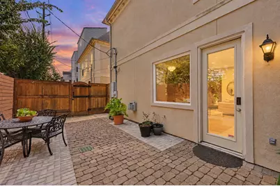 5718 Winsome Lane Lane, Houston, TX 77057 - Photo 2