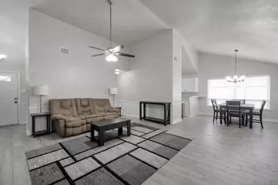 29206 Stapleford St, Spring, TX 77386 - Photo 6