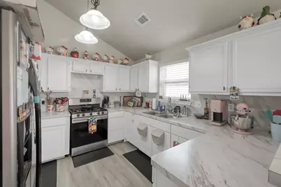 29206 Stapleford St, Spring, TX 77386 - Photo 8