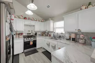 29206 Stapleford St, Spring, TX 77386 - Photo 8