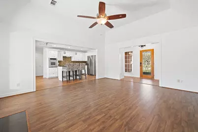 7302 Maple Lane, Baytown, TX 77521 - Photo 6